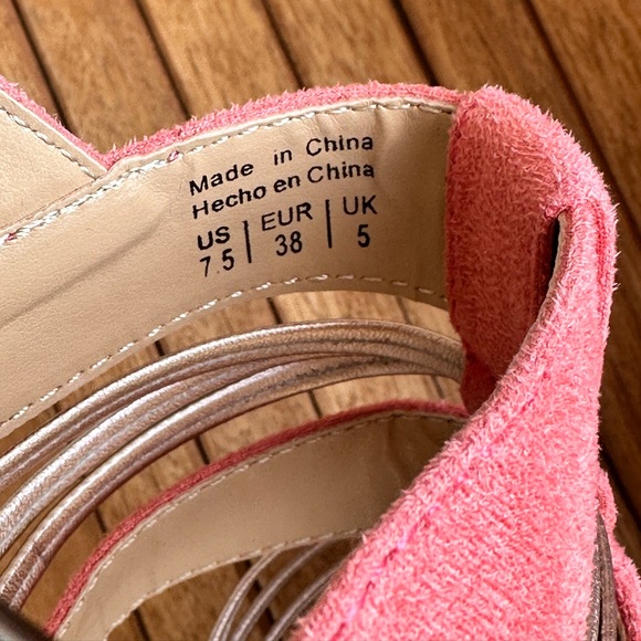 Call it Spring wedge heel platform sandals coral suede and rose gold size 7 1/2 - Picture 7 of 10